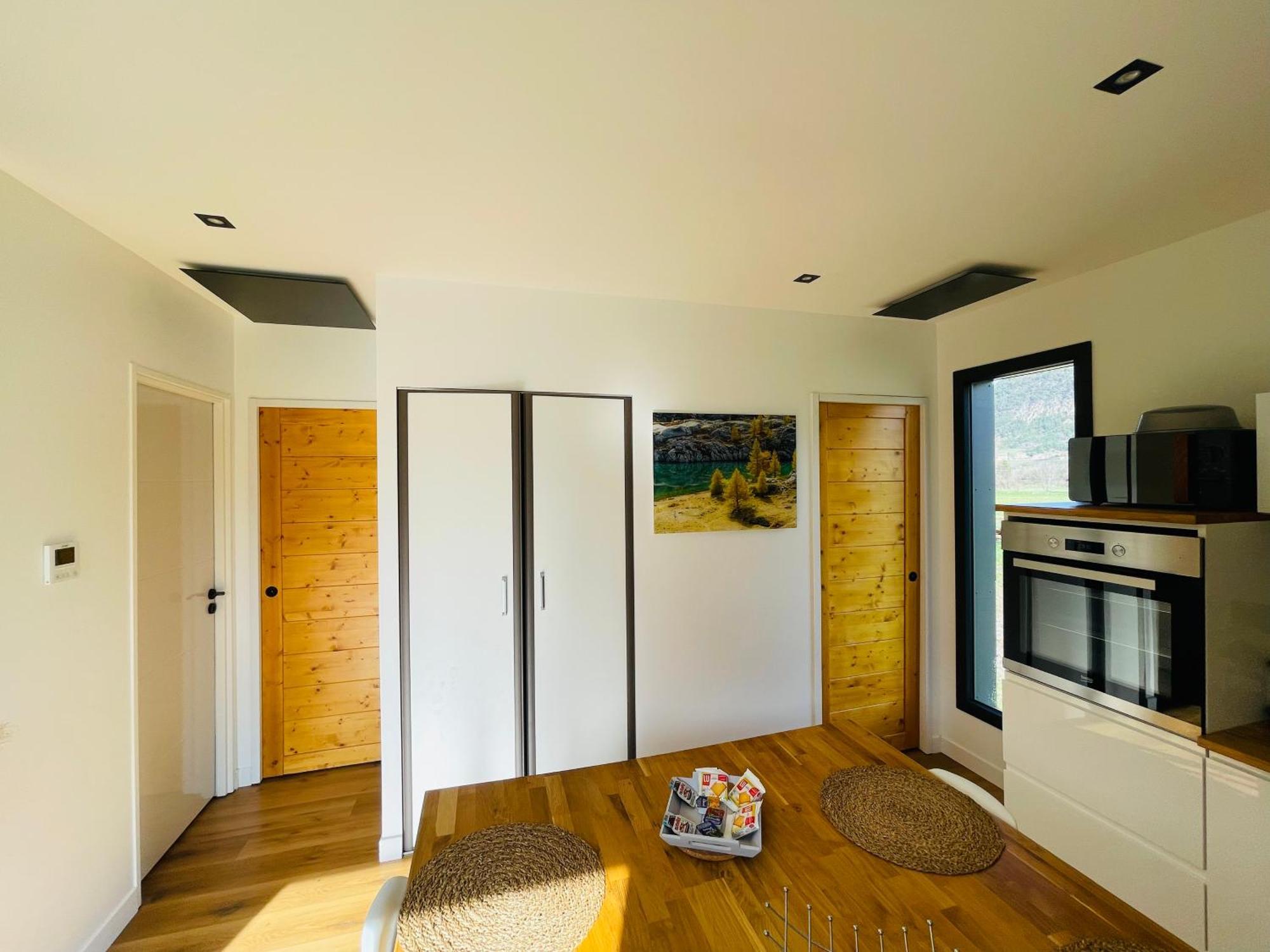 Charmant Logement Entre Lac Et Montagne Rochebrune  Exterior foto